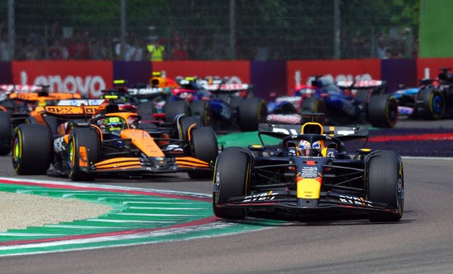 Lando Norris pushes Max Verstappen close