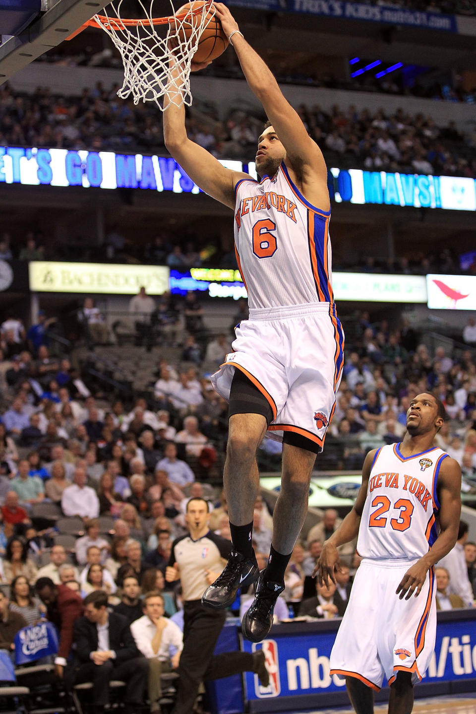 New York Knicks v Dallas Mavericks