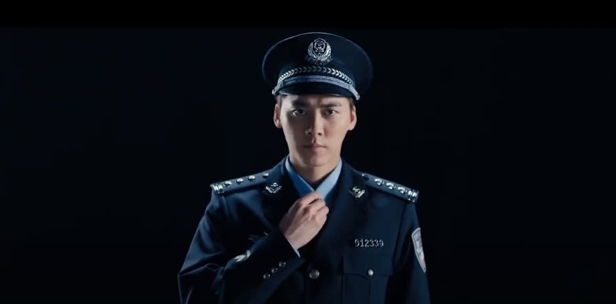 中國國家安全部推出形象短片，慶祝「人民警察節」，由中國藝人李易峰扮演中國國安人員。