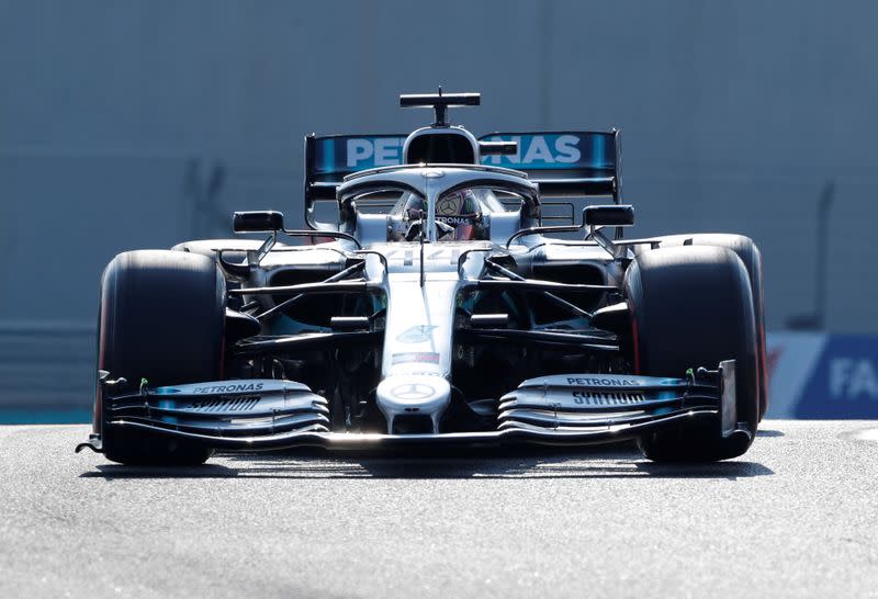 Lewis Hamilton, de Mercedes, en el Circuito Yas Marina, Abu Dhabi, Emiratos Árabes Unidos