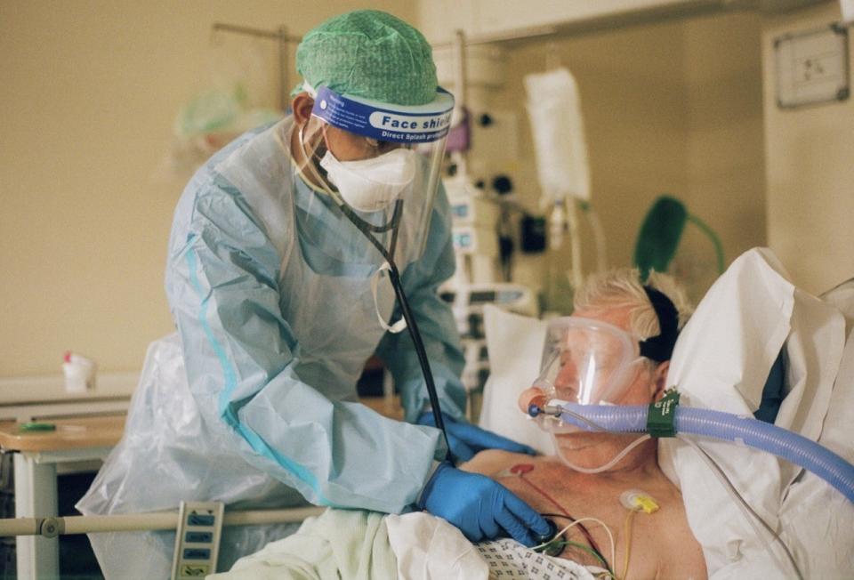 Intensive care doctor examines a patient with Covid-19Dr Nabeel Siddiqui