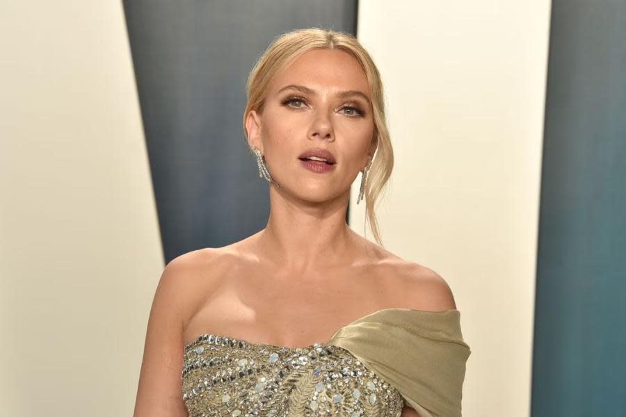 Scarlett Johansson admite que tiene un ego demasiado frágil como para estar en redes sociales