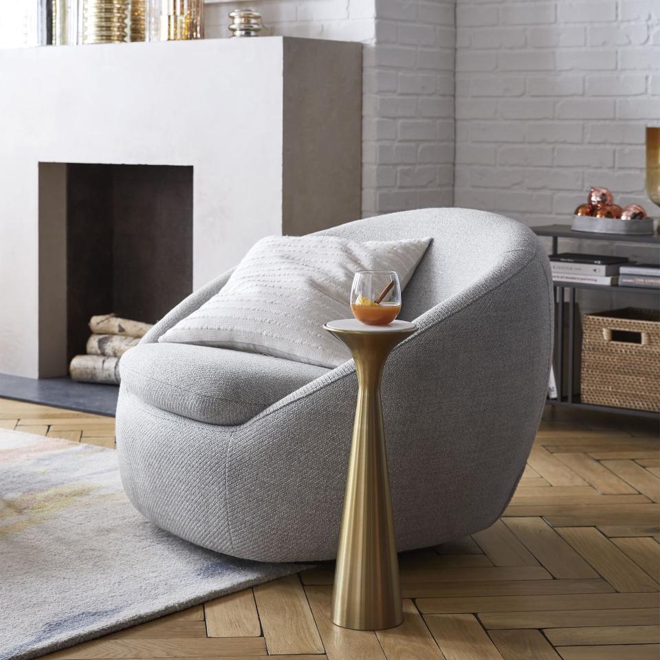 Cozy Swivel Chair