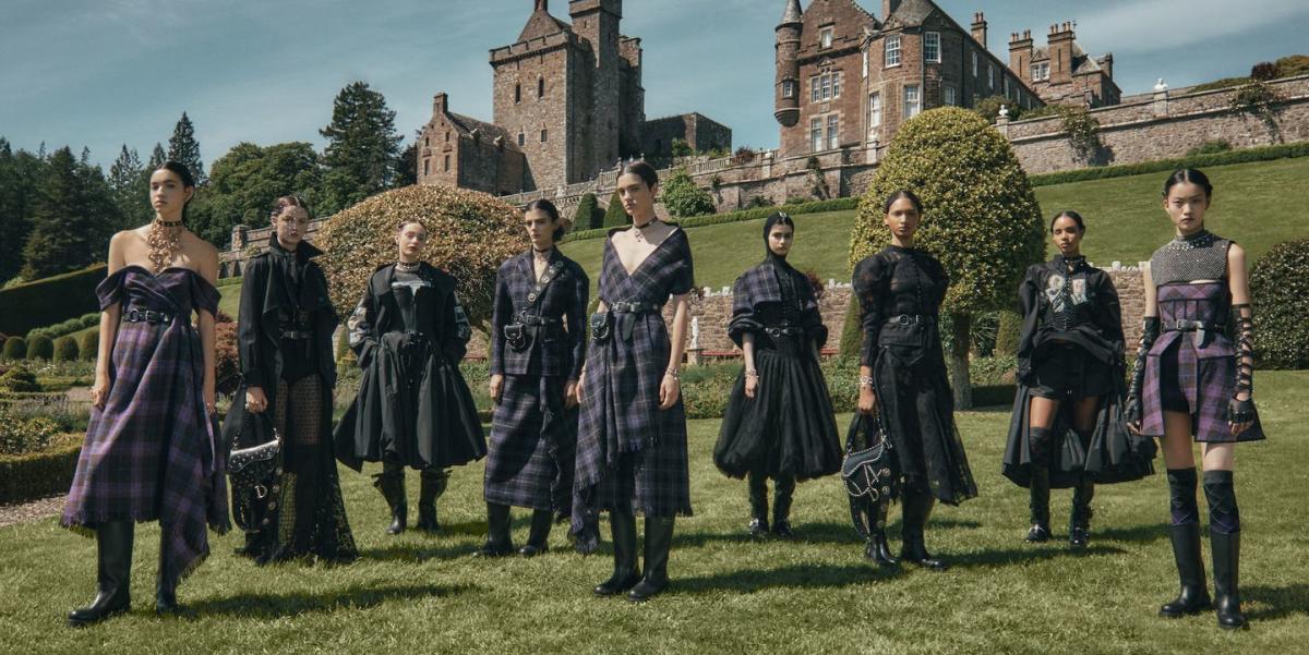 Jennifer Lawrence, Emma Raducanu And Alexa Chung Were Among The Guests At Dior’s Cruise 2025 Show In Scotland