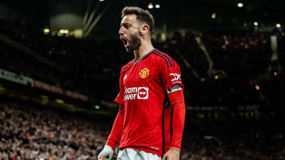 Bruno Fernandes celebrates goal