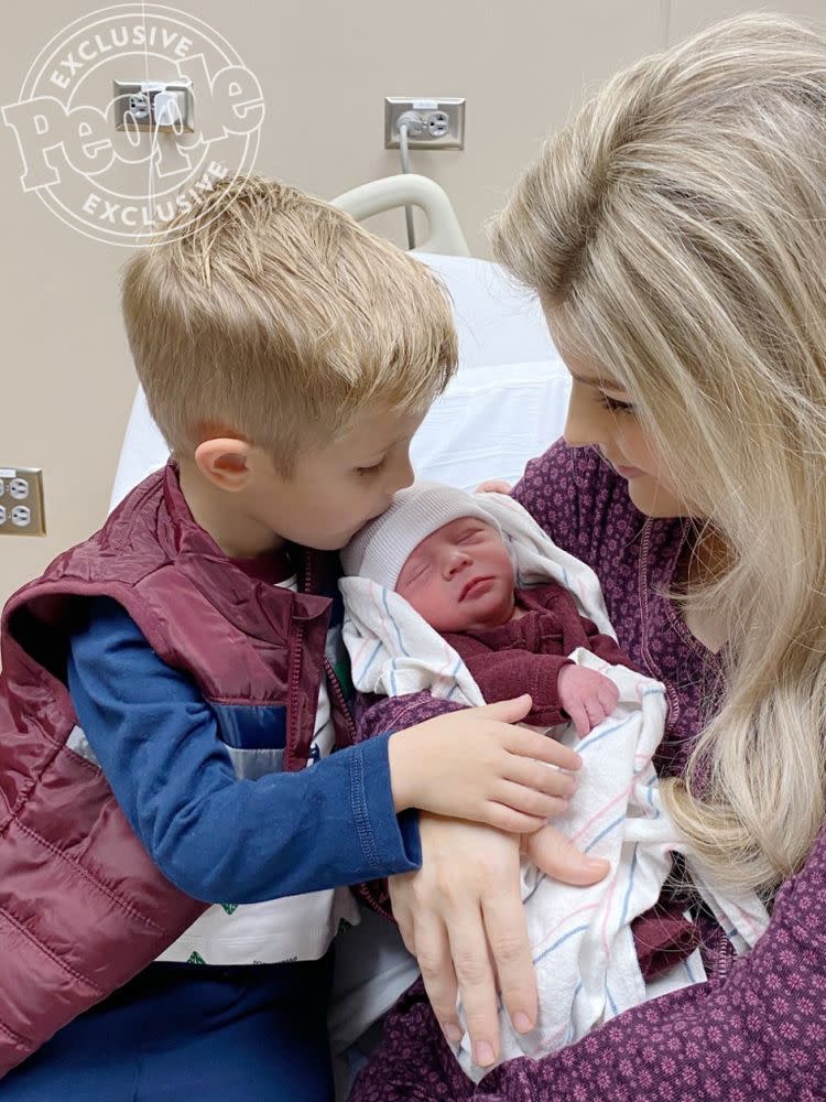 Erin (Bates) Paine with son Carson and newborn daughter Holland | Taryn Yager