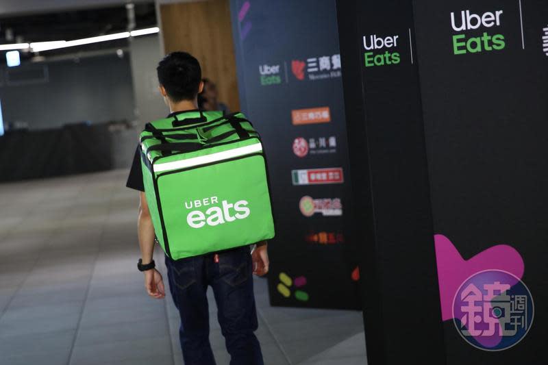 Uber Eats預計將於明年2月轉為台灣境內公司，外送員將被課徵綜合所得稅。（示意圖，本刊資料照）