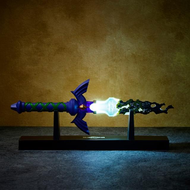 You Can Buy Zelda Tears Of The Kingdoms Busted Master Sword If Youre Lucky