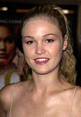 Premiere: Julia Stiles at the Century City premiere of Lions Gate's O - 8/27/2001 Photo: Steve Granitz/Wireimage.com