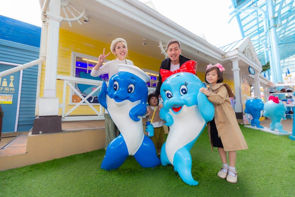 遠雄海洋公園於4月4日至7日期間，12歲以下兒童搭配紳士風蝴蝶領結或領帶入園，只要100元(需搭配1名同行者臨櫃購買990元門票)。   圖：交通部觀光署／提供