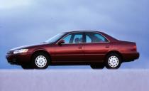 <p>In 1997, the Toyota Camry beats out both the Ford Taurus (which drops to second place) and the Honda Accord to become America's best-selling passenger car for the first time. Its V-6–powered version also makes our 10Best Cars list.</p>