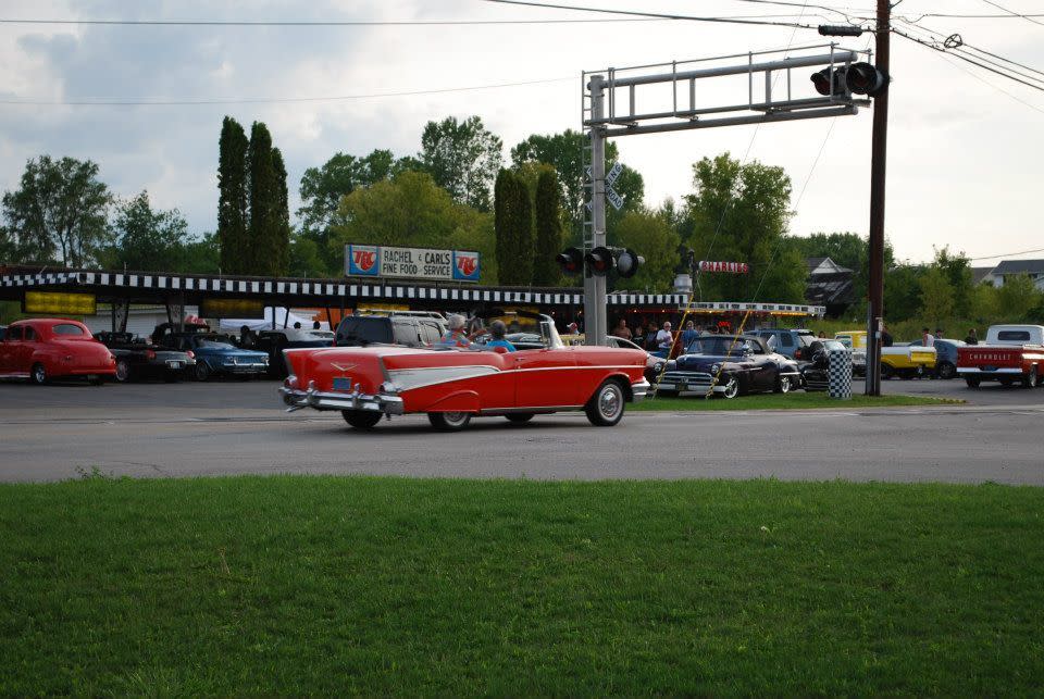 Charlie's Drive In - Hortonville, Wisconsin