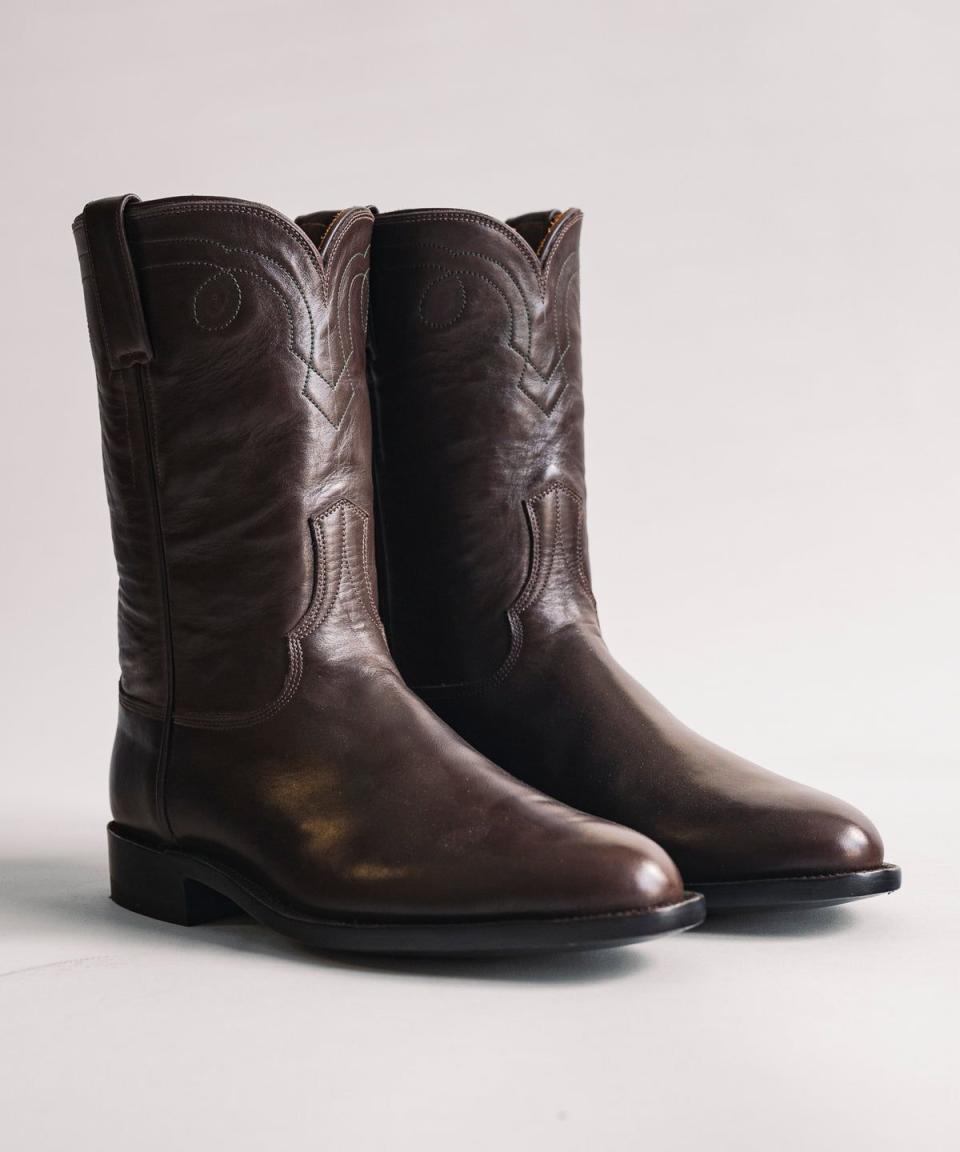 <p><a href="https://go.redirectingat.com?id=74968X1596630&url=https%3A%2F%2Fparkerbootcompany.com%2Fcollections%2Fmade-to-order%2Fproducts%2Fthe-kent&sref=https%3A%2F%2Fwww.esquire.com%2Fstyle%2Fmens-fashion%2Fa60471286%2Fparker-boot-company-made-to-order%2F" rel="nofollow noopener" target="_blank" data-ylk="slk:Shop Now;elm:context_link;itc:0;sec:content-canvas" class="link ">Shop Now</a></p><p>The Kent</p><p>parkerbootcompany.com</p><p>$995.00</p>