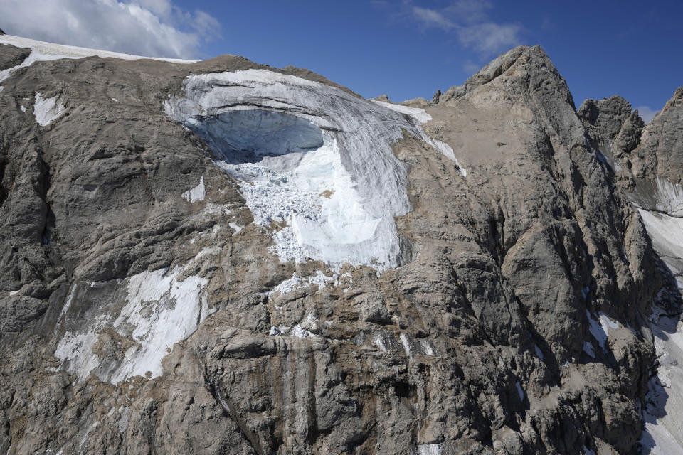 A view of the Punta Rocca glacier