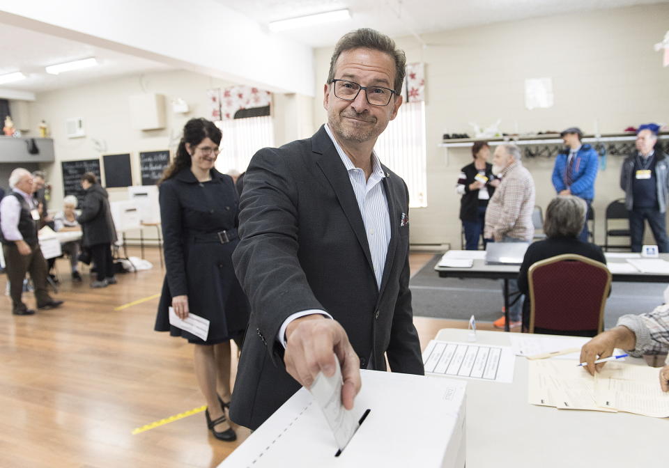 Bloc Quebecois Leader Yves-Francois Blanchet casts his ballot on federal election day in Shawinigan, Quebec, Monday, Oct. 21, 2019. (Graham Hughes/The Canadian Press via AP)