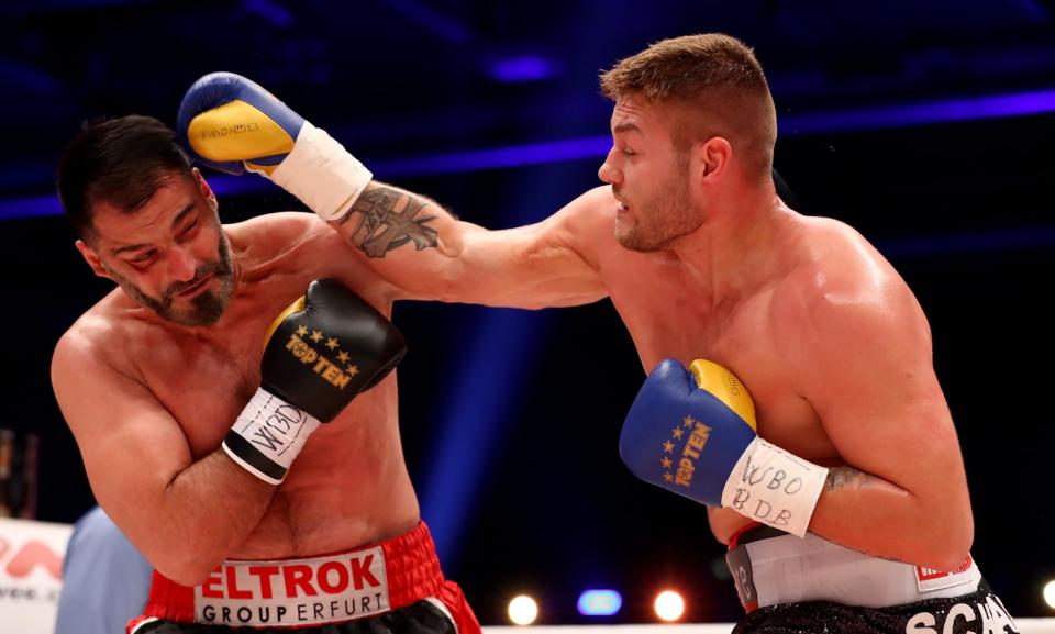 Tom Schwarz (right) is undefeated in 24 professional bouts. (Bongarts/Getty Images)