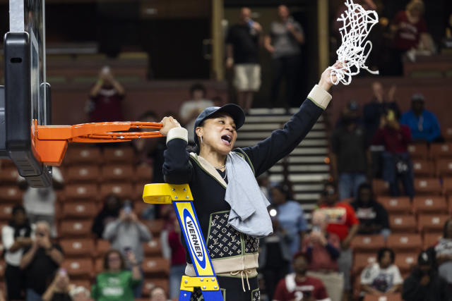 South Carolina coach Dawn Staley will be a TV analyst for the WNBA  Commissioner's Cup final