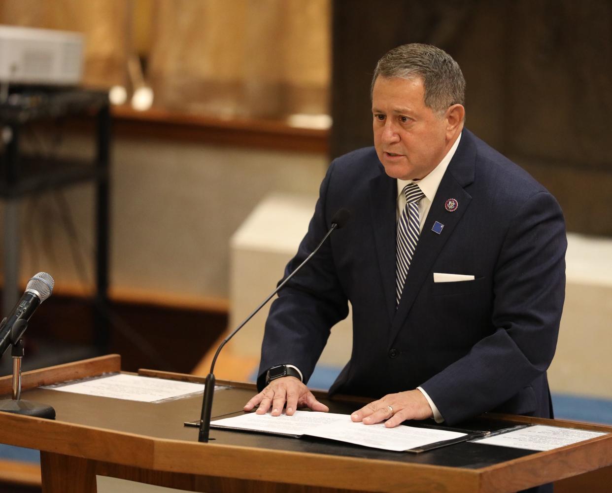 U.S. Congressman Joe Morelle spoke briefly asking people to pray for the people of Israel and pray for a world free from war and destruction.
