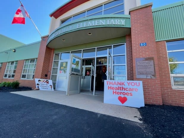 West Royalty Elementary was the centre of a COVID-19 outbreak just days into the school year. (Tony Davis/CBC - image credit)