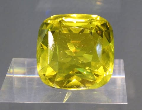 Tiffany Yellow Diamond - Credit: Universal History Archive/UIG via Getty Images