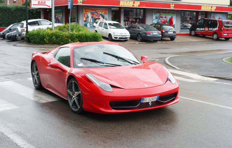 Se trata de una coupé de dos plazas valuada en 650 mil dólares. Foto: ermingut/ Getty Images