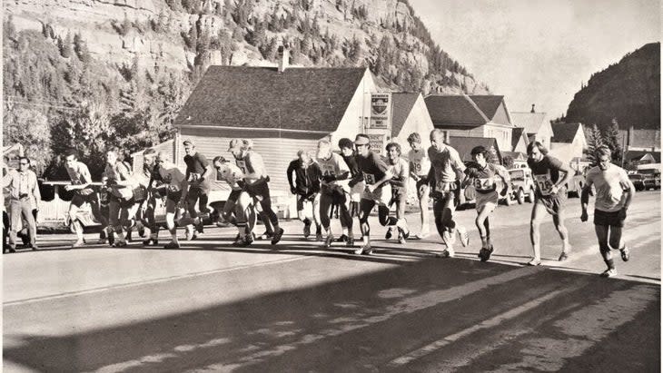 <span class="article__caption">The 1976 start of the Imogene Pass Run.</span> (Photo: Paul Francis)