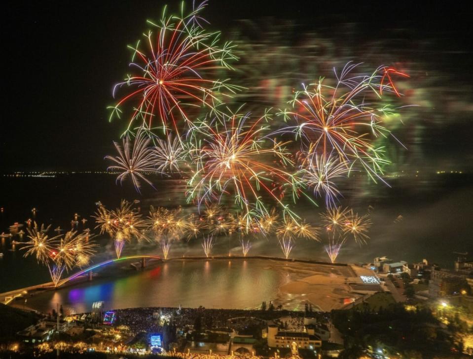 台灣旅遊｜澎湖花火節2024×海賊王！每人$73起 出海近距離賞煙花、無人機表演 航海王動漫音樂會只有2場