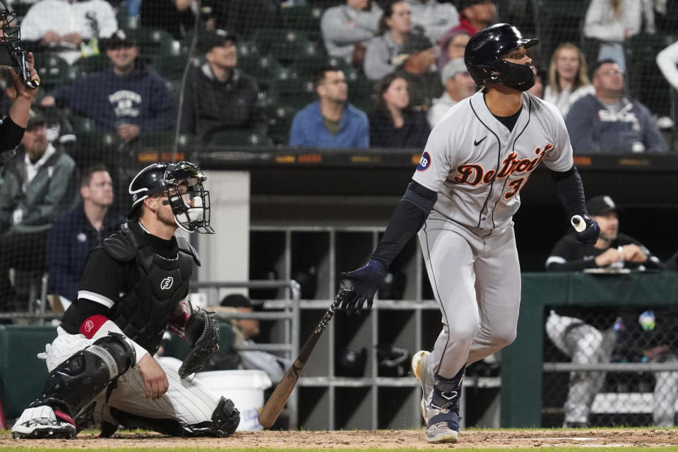 Detroit Tigers' Riley Greene watches his sacrifice fly to Chicago White Sox center fielder Adam Engel during the seventh inning of a baseball game in Chicago, Friday, Sept. 23, 2022. (AP Photo/Nam Y. Huh)