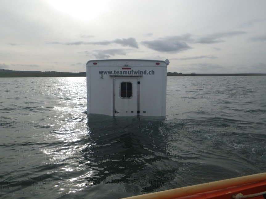 The couple waited in a nearby refuge box for their rescuers (Seahouses RNLI)