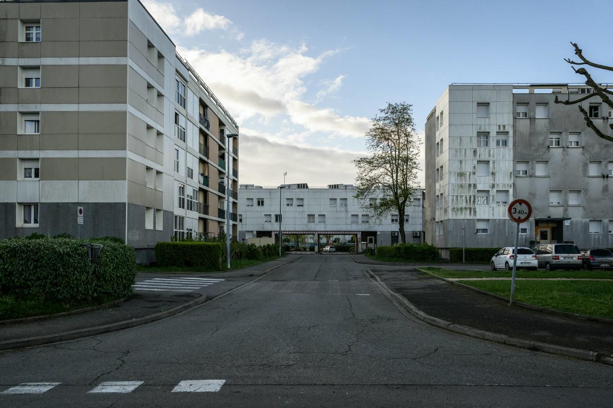 Le quartier de la Monnaie, déjà secoué par l’implication possible dans la mort de Thomas de plusieurs de ses habitants, est une nouvelle fois propulsé dans l’actualité. 