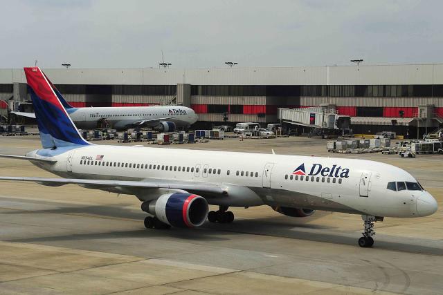 Delta flight diverted to Atlanta due to unruly passenger, airline