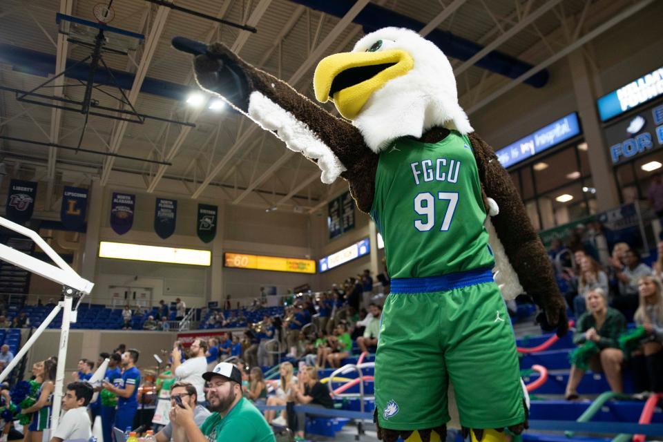 #12 seeds, Florida Gulf Coast Eagles mascot Azul the Eagle reacts during the first half of a game. He has drained a 60-foot shot at halftime with one wing behind his back. His "Gangnam Style" and "Harlem Shake" dance videos went viral. He's met Florida's governor, is active across social media platforms and knows every cheerleader at FGCU. "Next to President Bradshaw, he's probably the most recognizable face on campus," said Denise Da Silveira, FGCU's assistant athletic director for corporate sales and marketing. Azul, FGCU's 12-year-old mascot, sure is one talented bird. He singlehandedly keeps fans in their seats during timeouts, when he often breaks out crazy dance moves. He flaps his wings after the Eagles score and is known to take headfirst dives at mid-court.