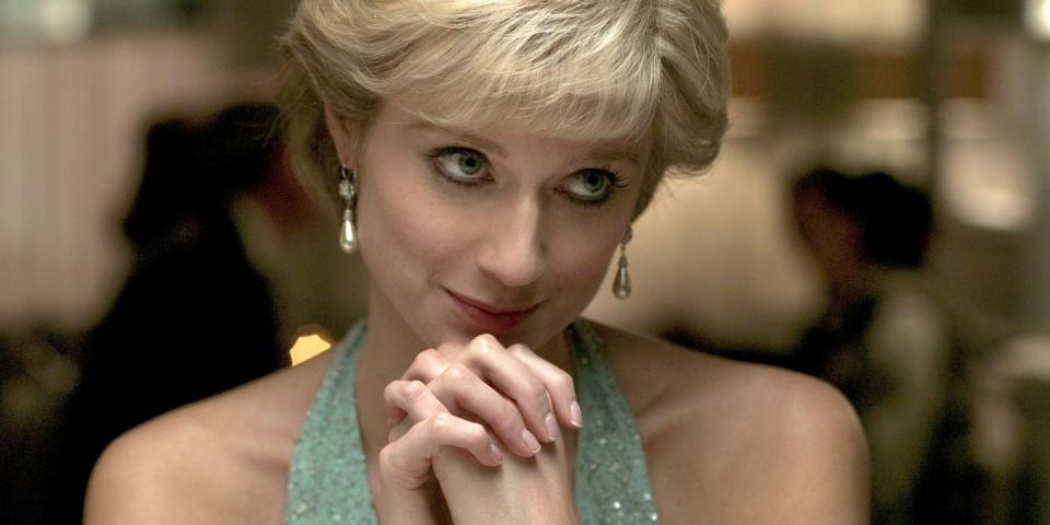 elizabeth debicki as princess diana in season five of the crown