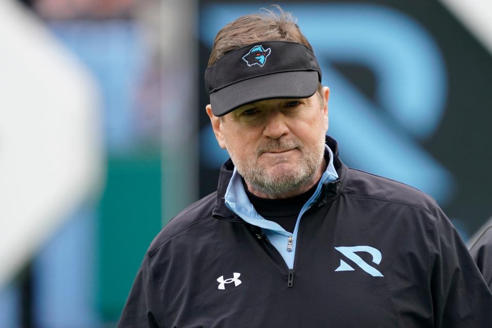 Arlington Renegades coach Bob Stoops takes the field prior to Saturday's game against the Vegas Vipers at Choctaw Stadium in Arlington, Texas.