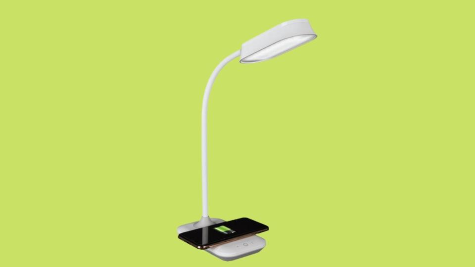 Brilliant lighting and wireless phone charging? What's Nott to like? (Photo: Walmart)