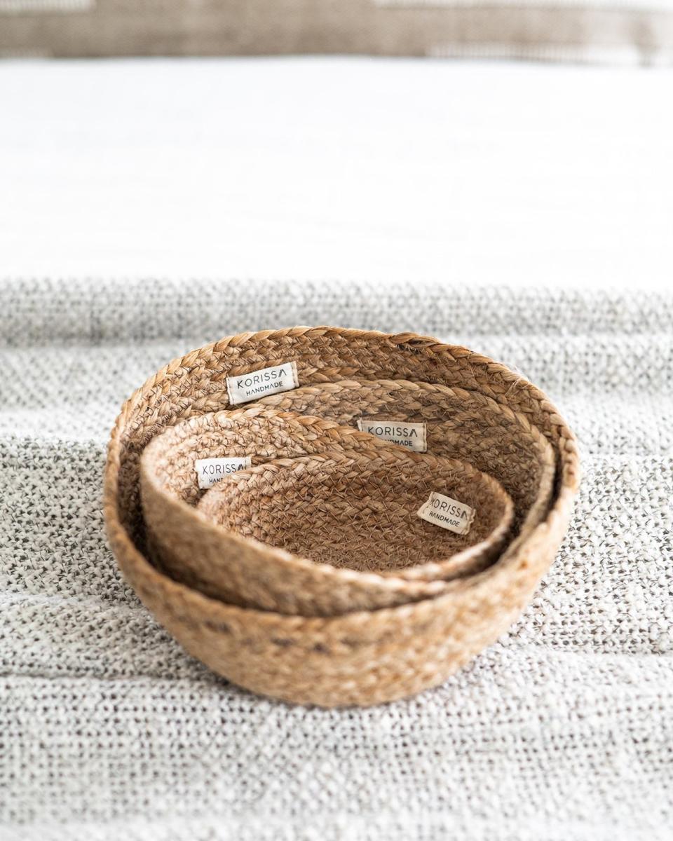 17) Jute Basket, Set of 4