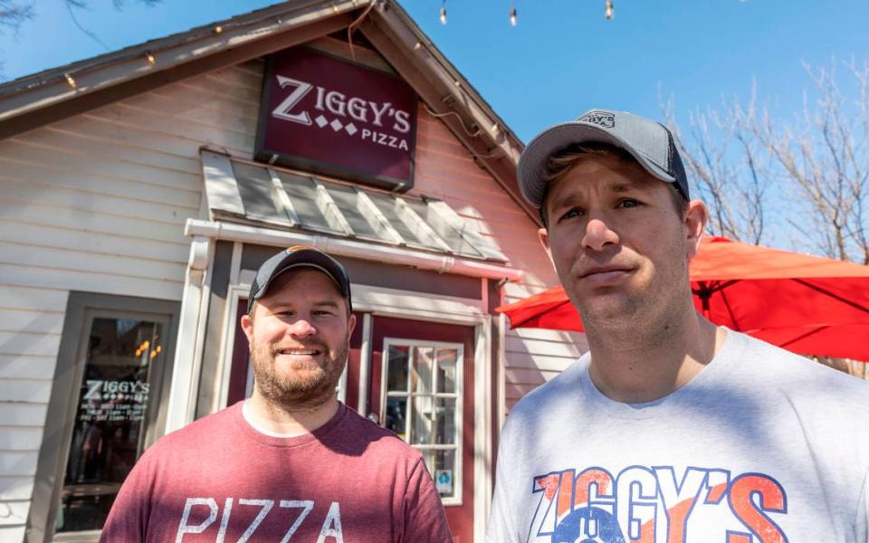 Ryan, left, and Jamie Verbeckmoes opened the first Ziggy’s Pizza in 2012.
