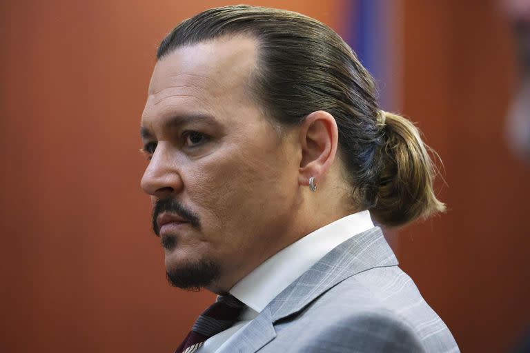 Johnny Depp en pleno juicio contra su exesposa, Amber Heard (Foto de Michael REYNOLDS / POOL / AFP)