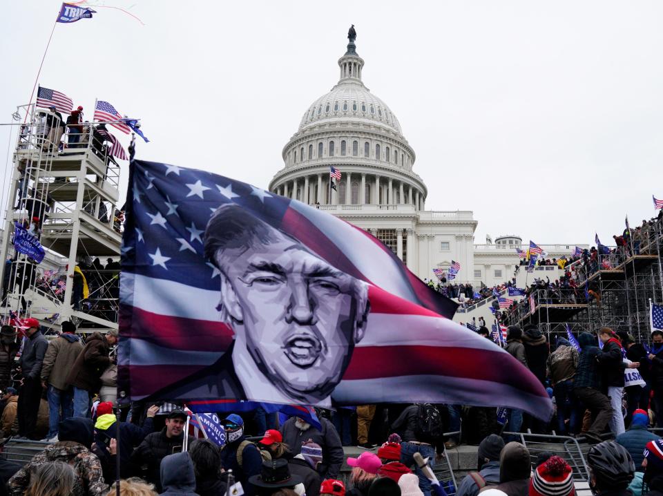 <p>Trump supporters storm the US Capitol in his name</p> (EPA-EFE)