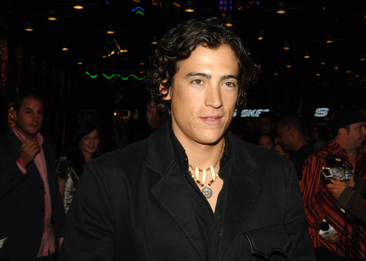 Andrew Keegan pasó de rompecorazones hollywoodense en los '90 a rellenar titulares como fundador de un supuesto movimiento espiritual. (Foto de L. Cohen/WireImage)