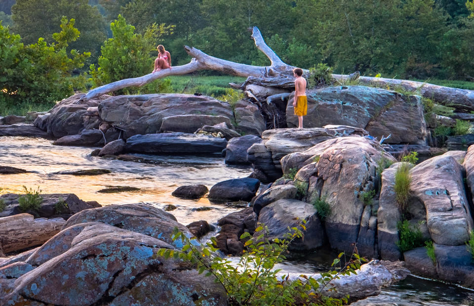 <p>People enjoying the Rappahannock River in Virginia. (Photo: Harlow Chandler) </p>