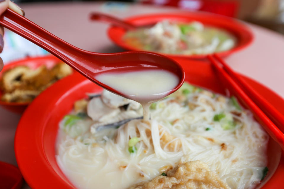 Cai Ji Fried Fish Soup 13 - fish soup