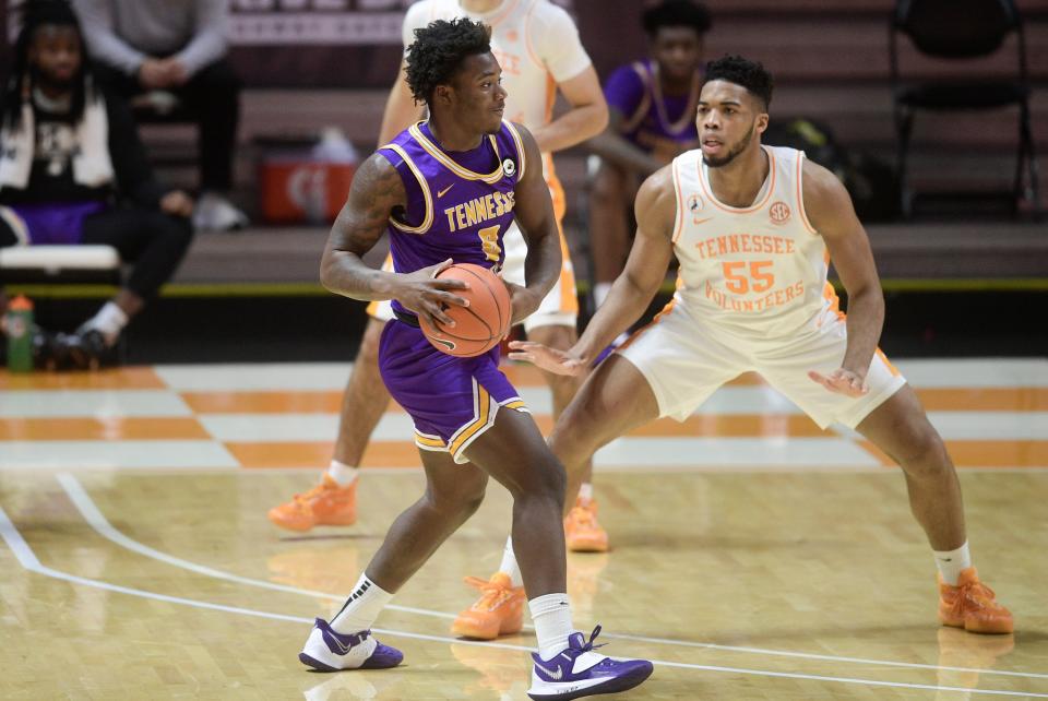 Former Tennessee Tech guard Damaria Franklin, who played last season at Illinois-Chicago, looks for an open teammate during a game at Tennessee on Dec. 18, 2020.