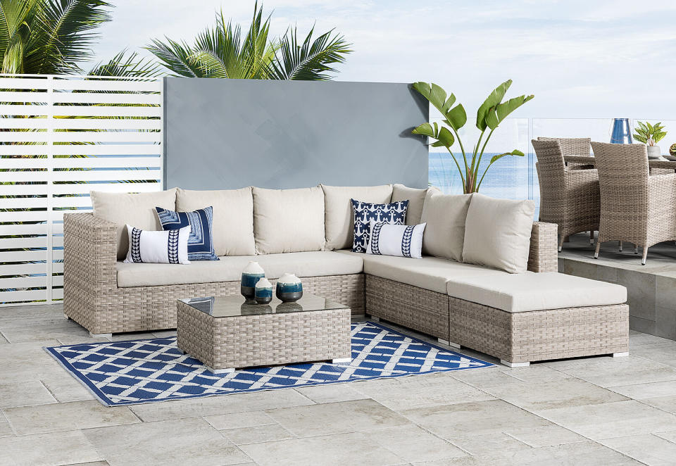 Barbosa 4-piece modular lounge setting