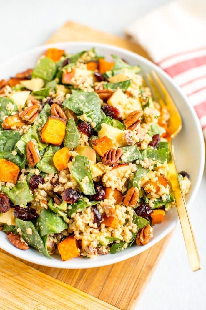 27) Quinoa Spinach Salad