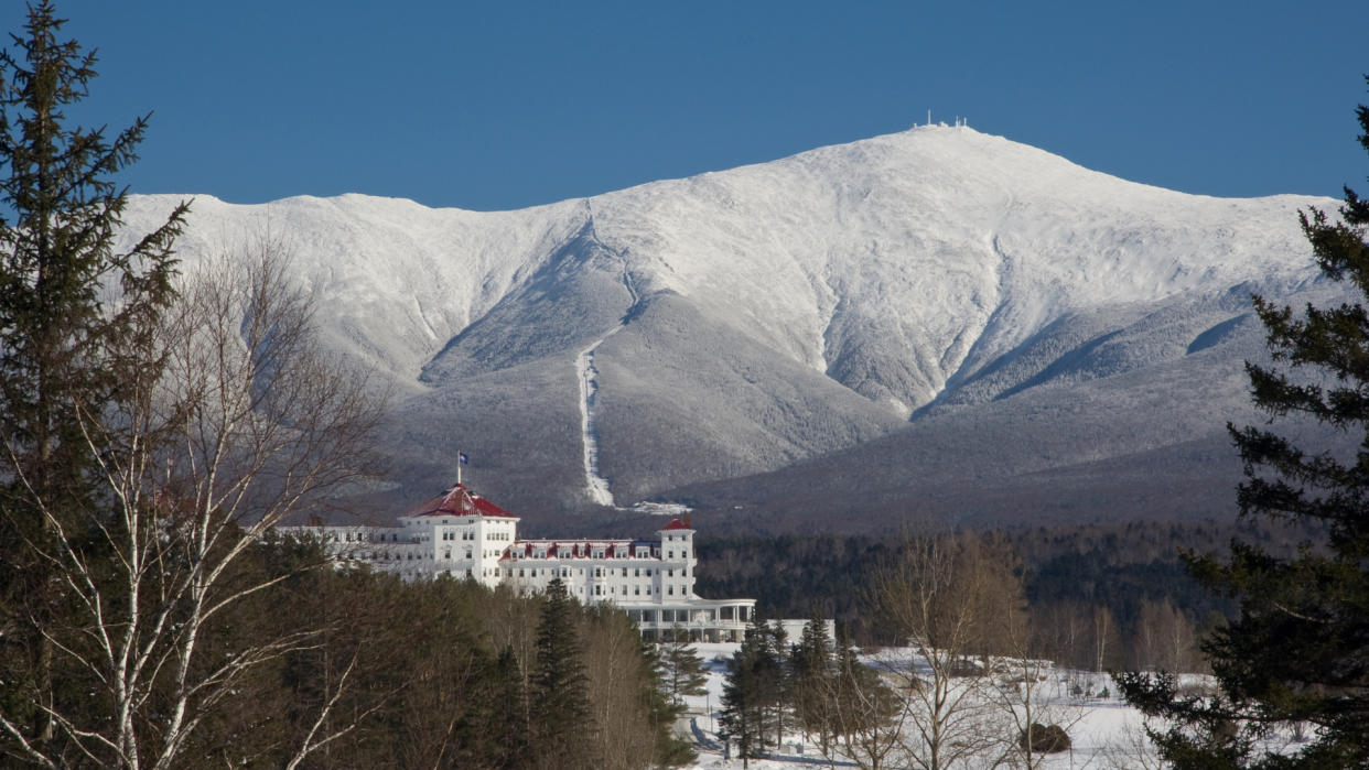  Mount Washington in Winter. 