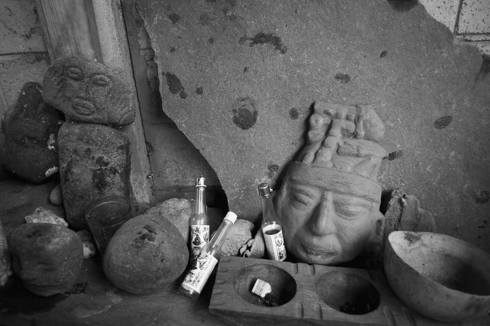 <p>Sacred altar at the dwelling of Tata’ Xuan, a shaman. (Photograph by Fran Antmann) </p>