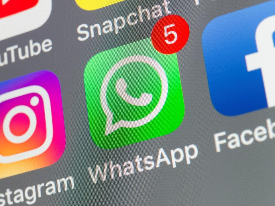 <p>Facebook, Instagram y WhatsApp cayeron el viernes 19 de marzo de 2021</p> (Getty Images)