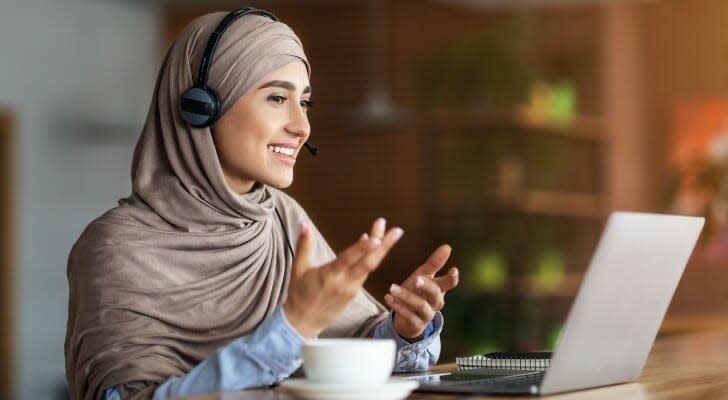 Female Muslim real estate investor