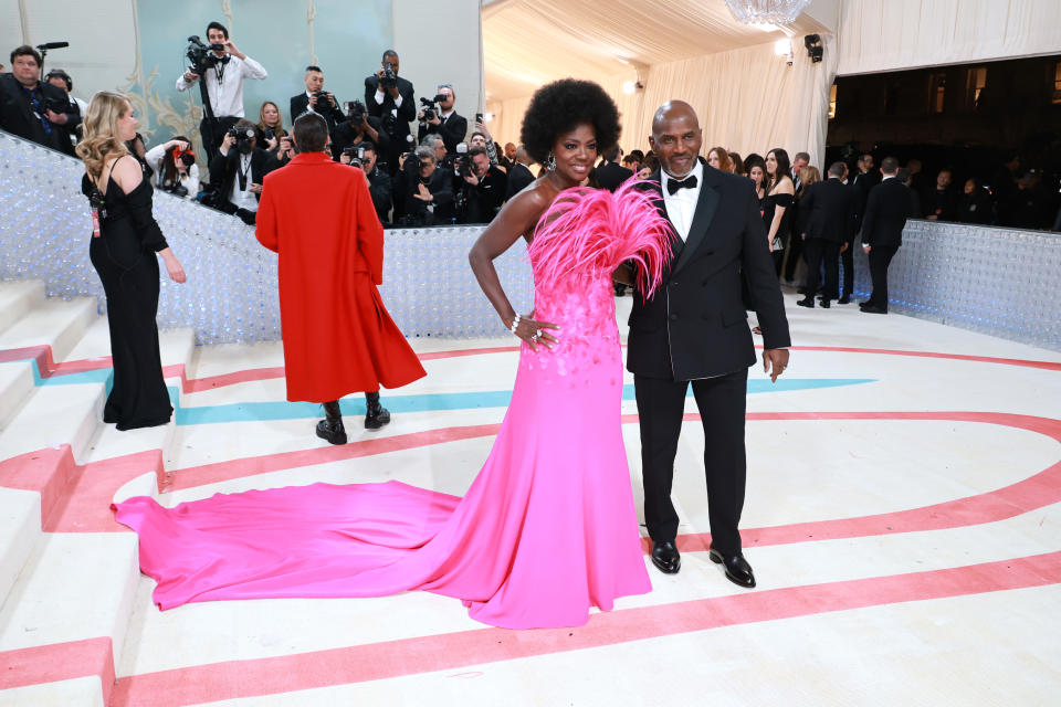 Viola Davis y Julius Tennon (Photo by Theo Wargo/Getty Images for Karl Lagerfeld)